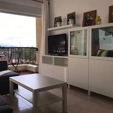 Paseo Maritimo 아파트 *